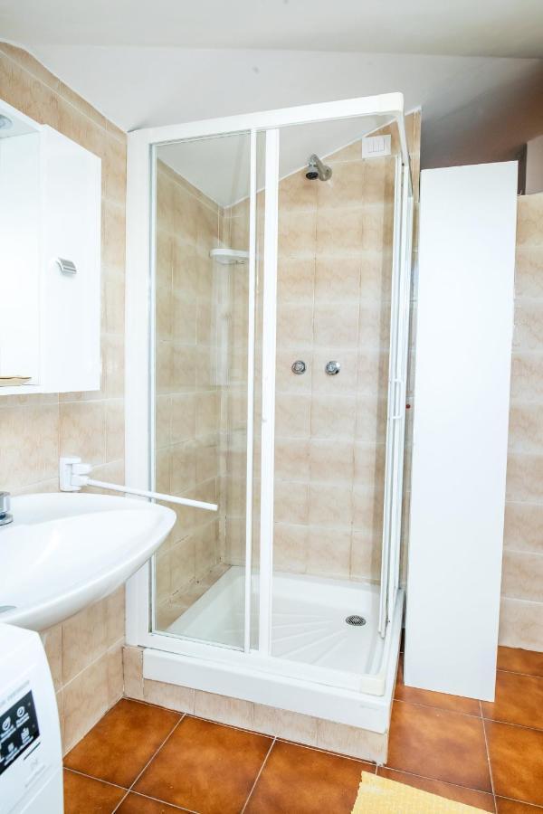 Casa Alejandro Apartment Varazze Bagian luar foto